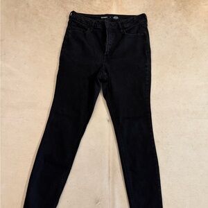 Old Navy Women's Black Skinny Jeans